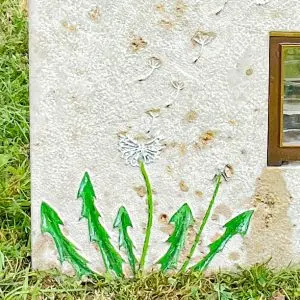 G 552 Urnengrabstein Pusteblume