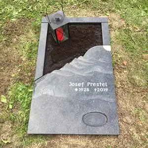 U 376 Urnengrabstein klassisch