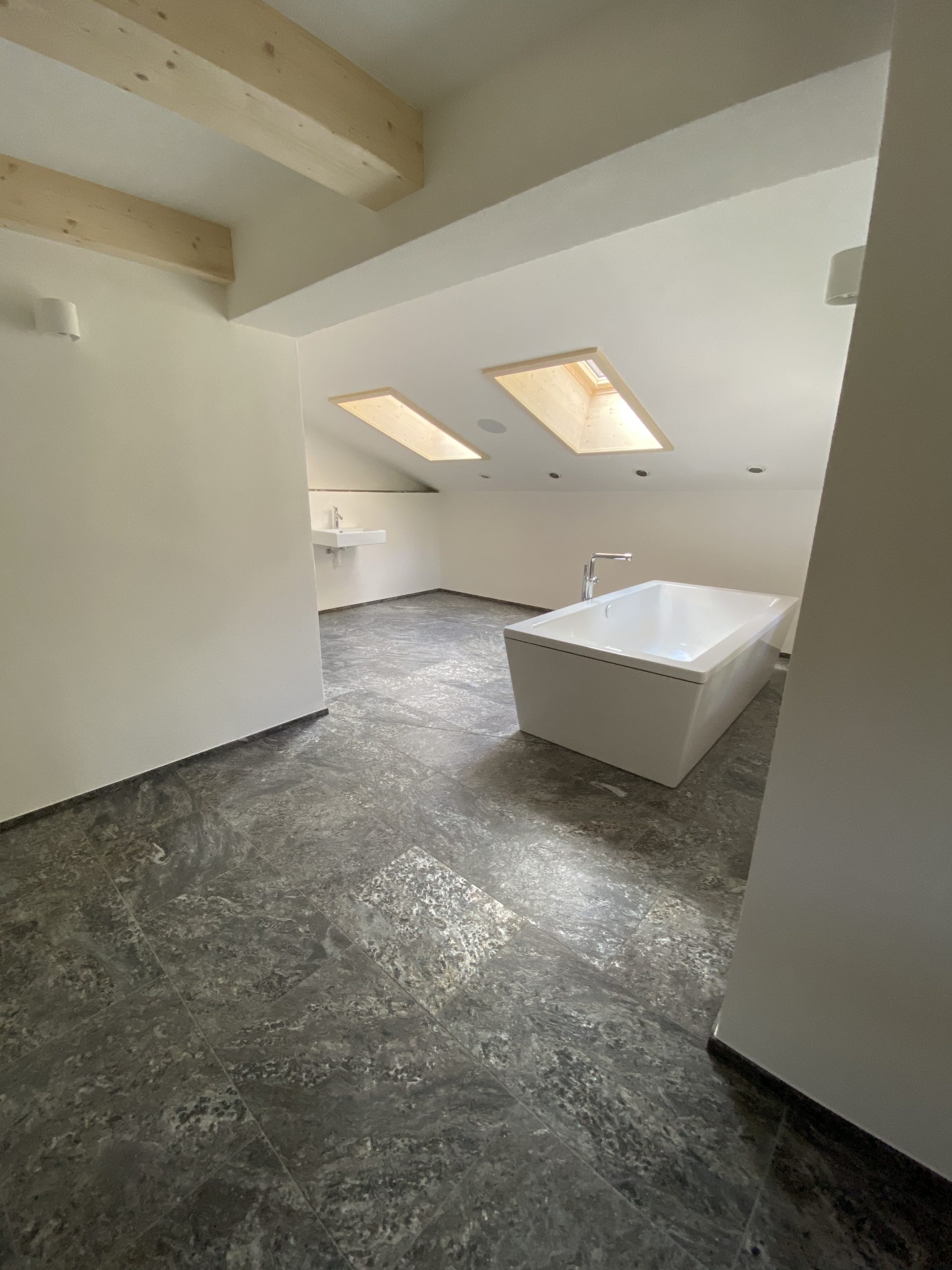 Gneis Boden Bad Landhaus Allgäu STOI