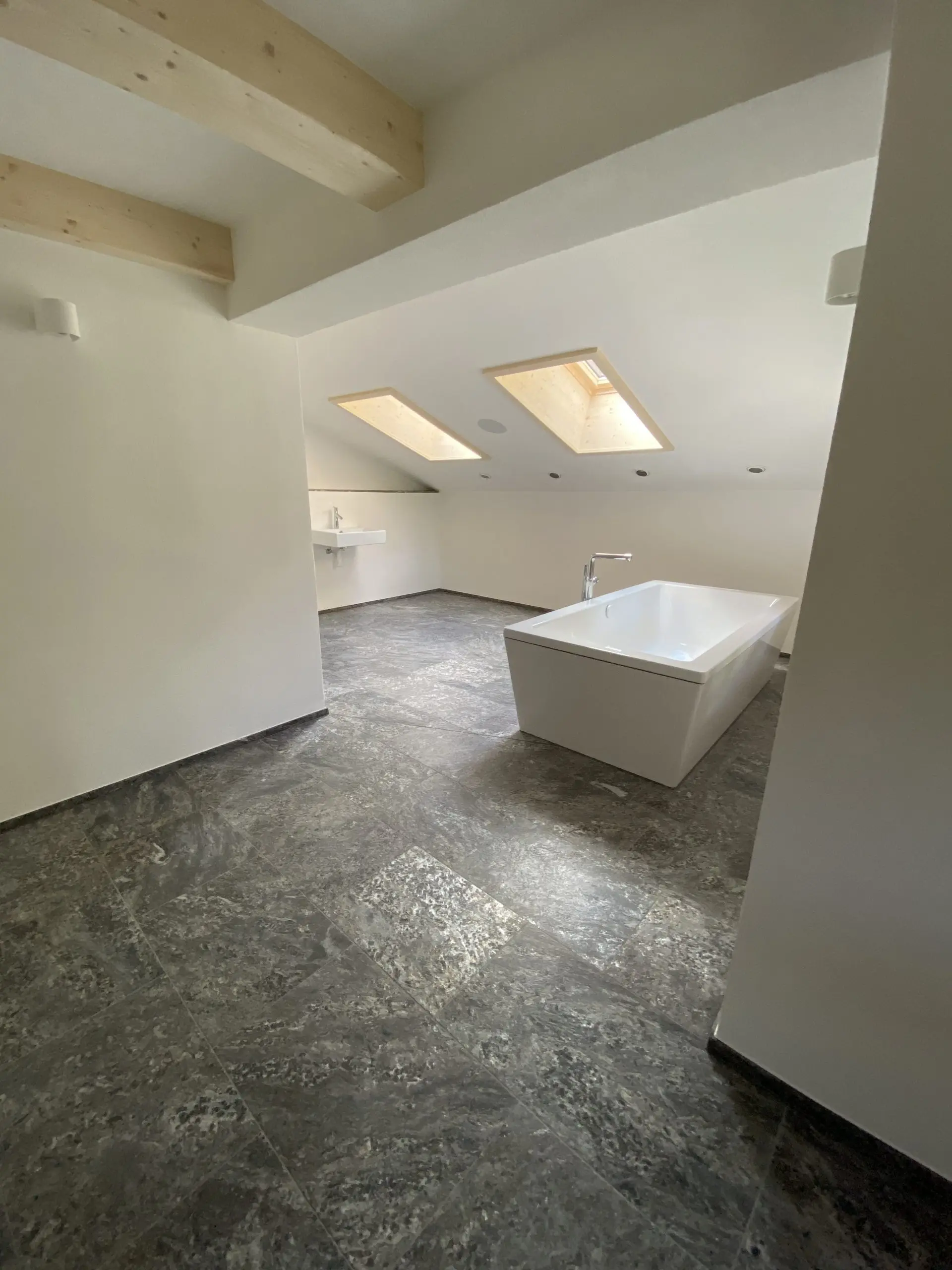 Gneis Boden Bad Landhaus Allgäu STOI
