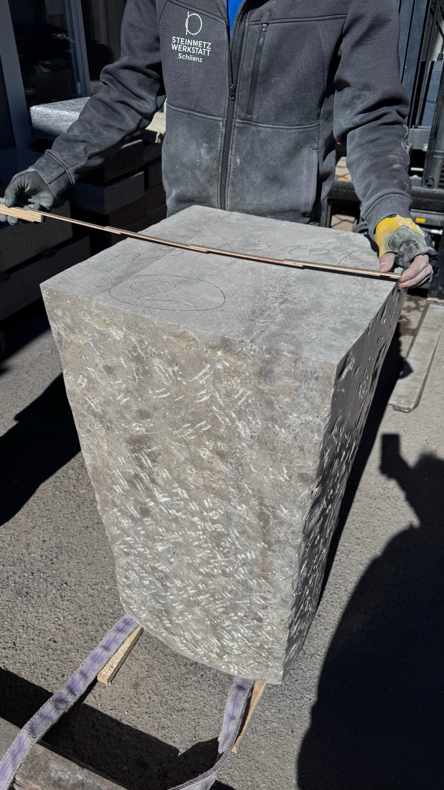 Making-of Schlossanger Alp Eisspender — Rohblock Werkstatt STOI Kempten Lenzfried