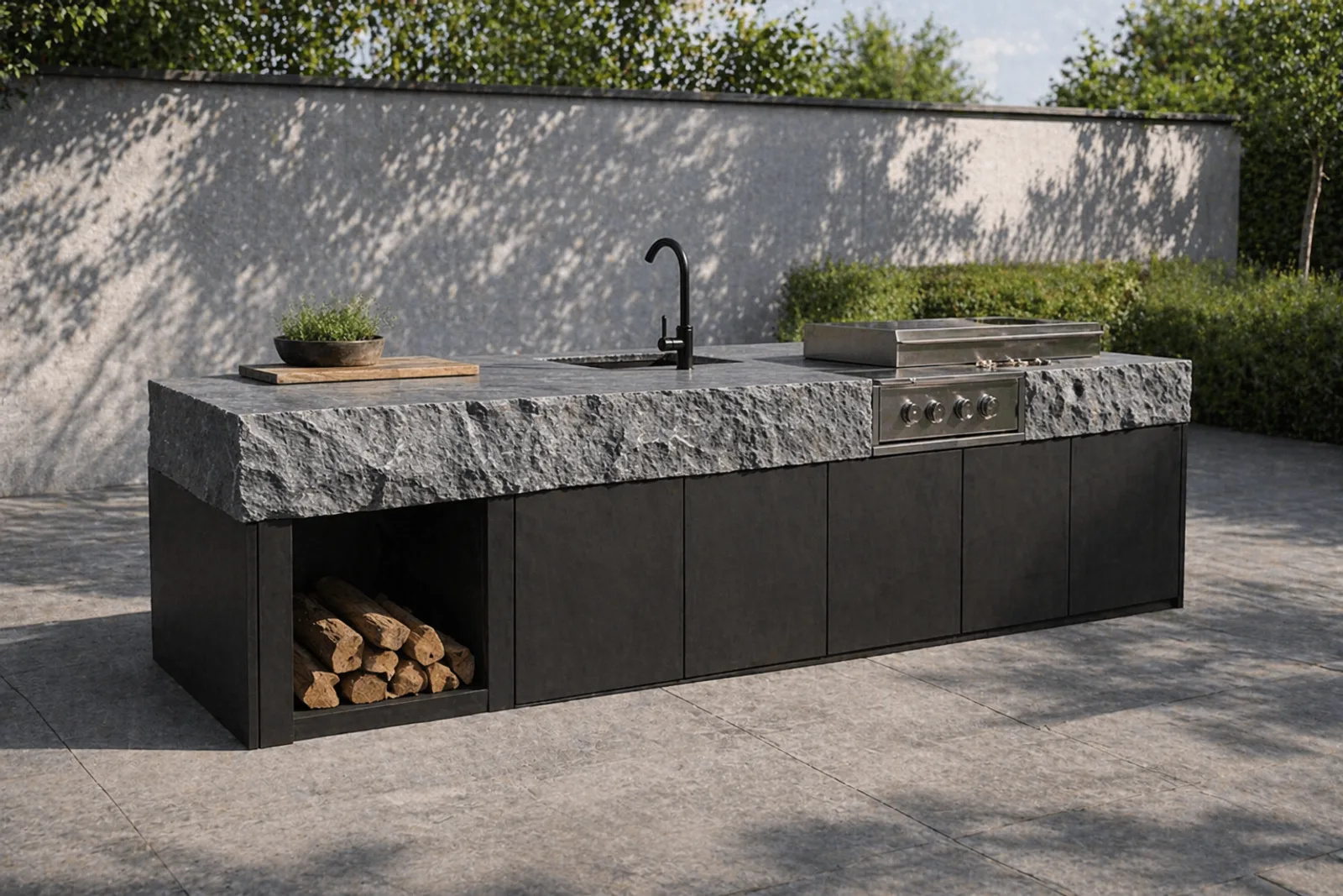 Outdoorküche aus anthrazitfarbenem Granit – STOI Steinmetzwerkstatt