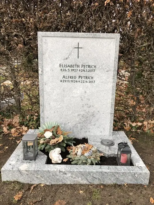 U 347 | Urnengrabmal stehend mit Kreuz | Steinmetzwerkstatt Schlienz Kempten Allgäu