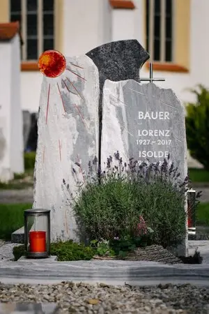 U 350 | Urnengrabmal duo | Steinmetzwerkstatt Schlienz Kempten Allgäu