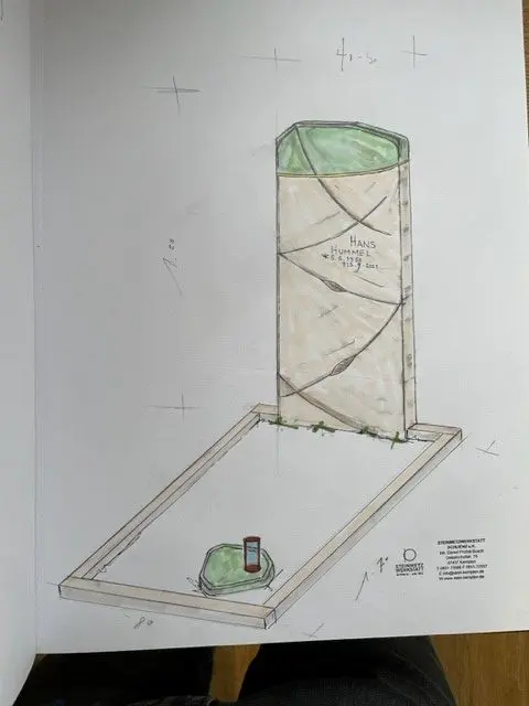 U 607 | Handwerkliches Design Urnengrabmal | Steinmetzwerkstatt Schlienz Kempten Allgäu