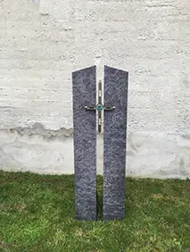 U 834 | Urnengrabmal | Steinmetzwerkstatt Kempten Allgäu